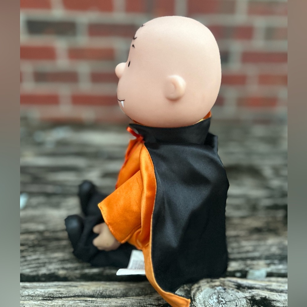 Gemmy Peanuts Halloween Dancing Dracula Charlie Brown Witch Lucy Wizard Snoopy - Picture 4 of 8
